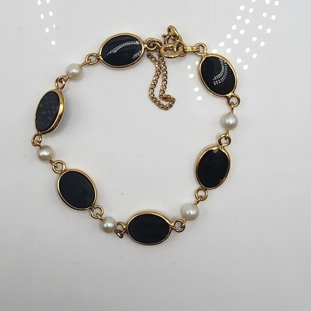Antique black and pearl GF bracelet